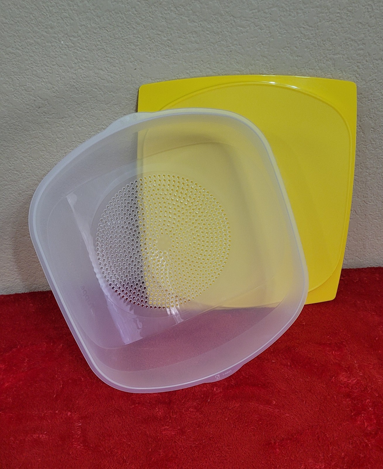 Tupperware 2pc the large Smart Cheese keeps fresh or aged cheeses longer