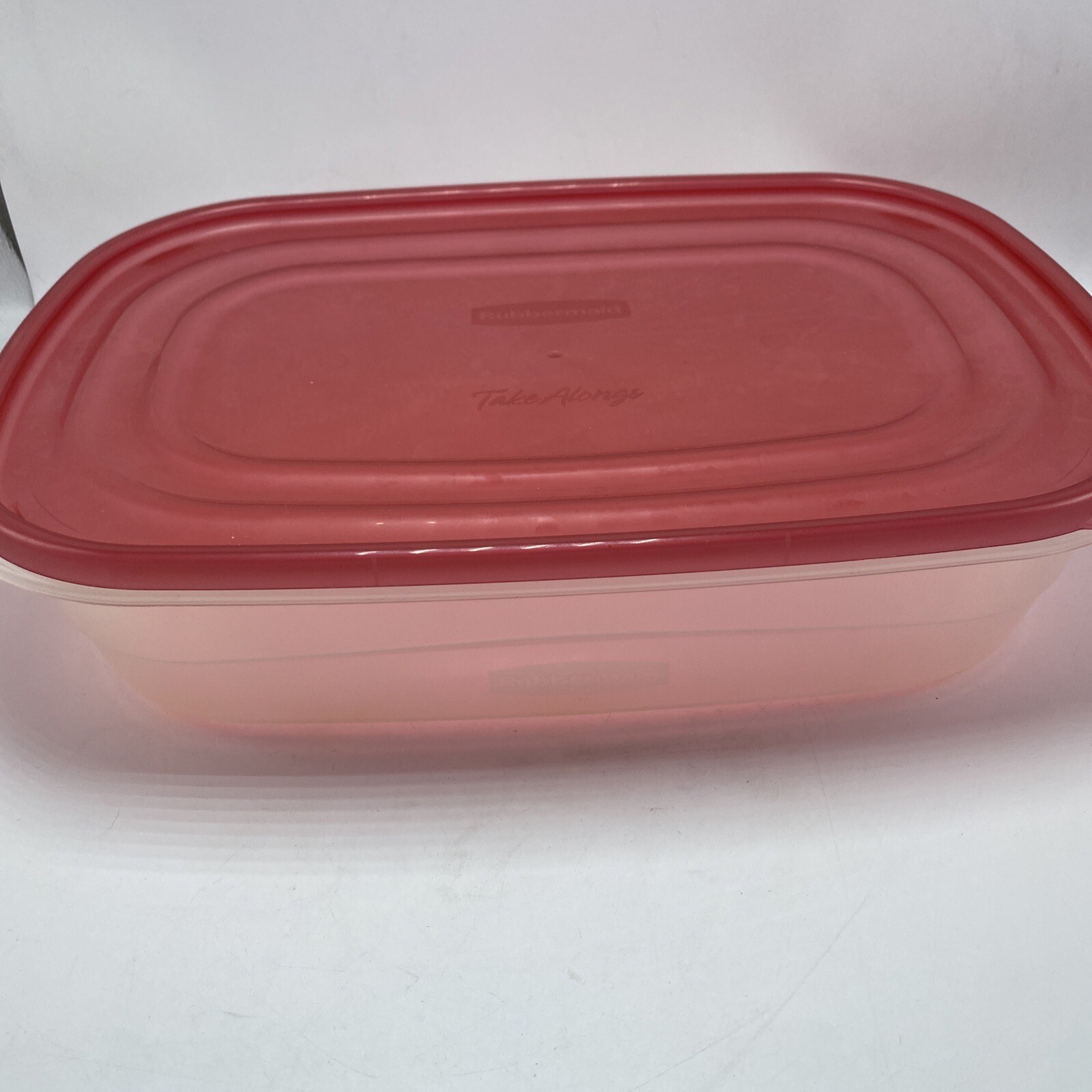 Rubbermaid Take Along Large Rectangle Storage Containers 1.1 Gallon Sheer & Red