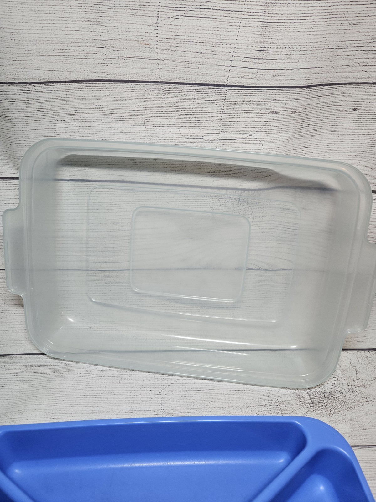 Vintage Rubbermaid Servin’ Saver Sectioned Fruit/Veggie Tray #0833 with Lid