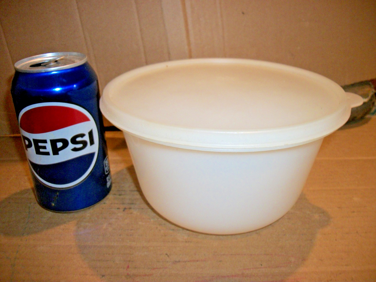 Vintage Eagle Super Seal Food Storage Container #3 With #14 Lid 7.25″ Inch Top