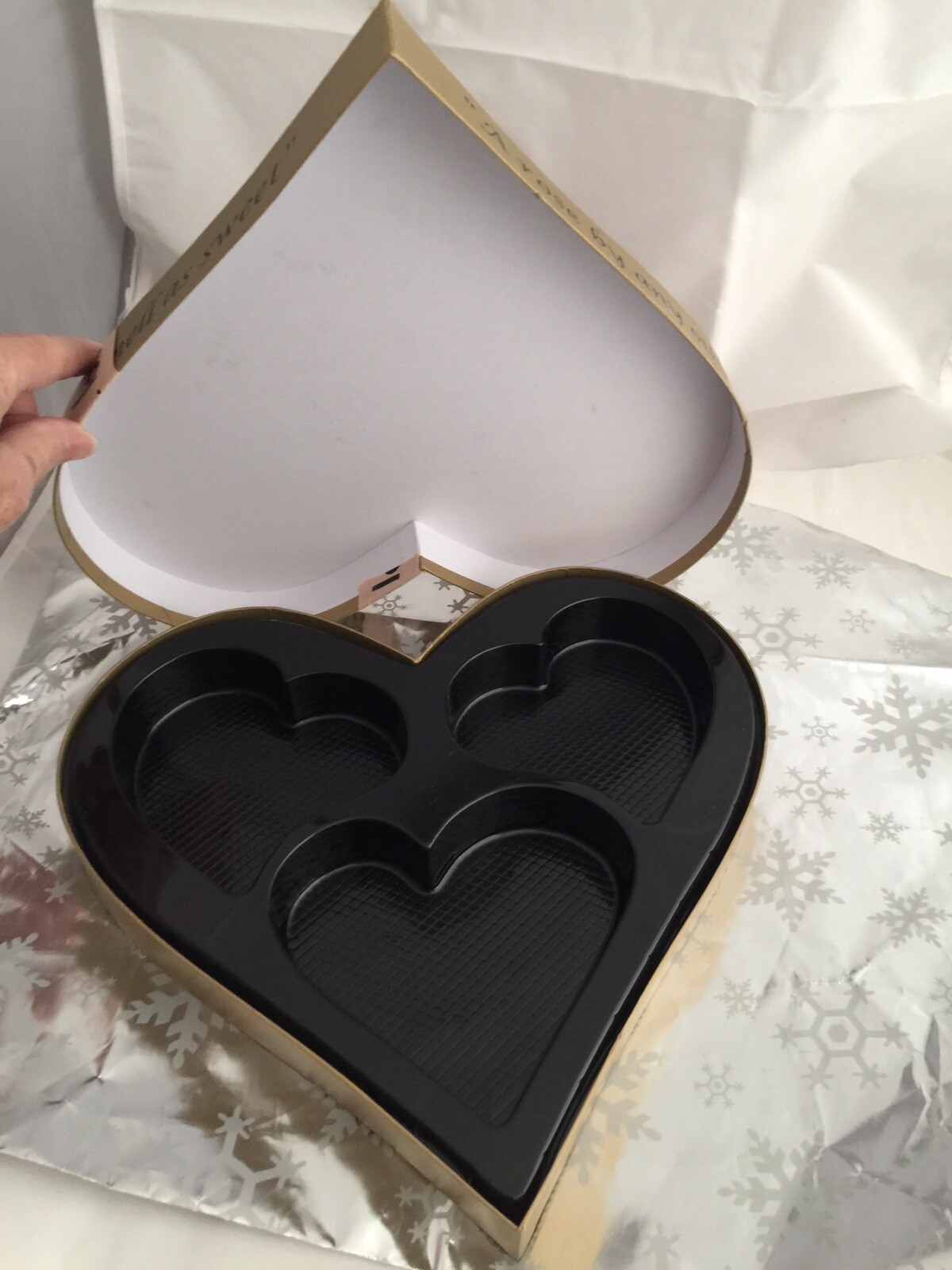 ❤️ Seattle Chocolate EMPTY heart Valentine candy box A Rose Is Sweet