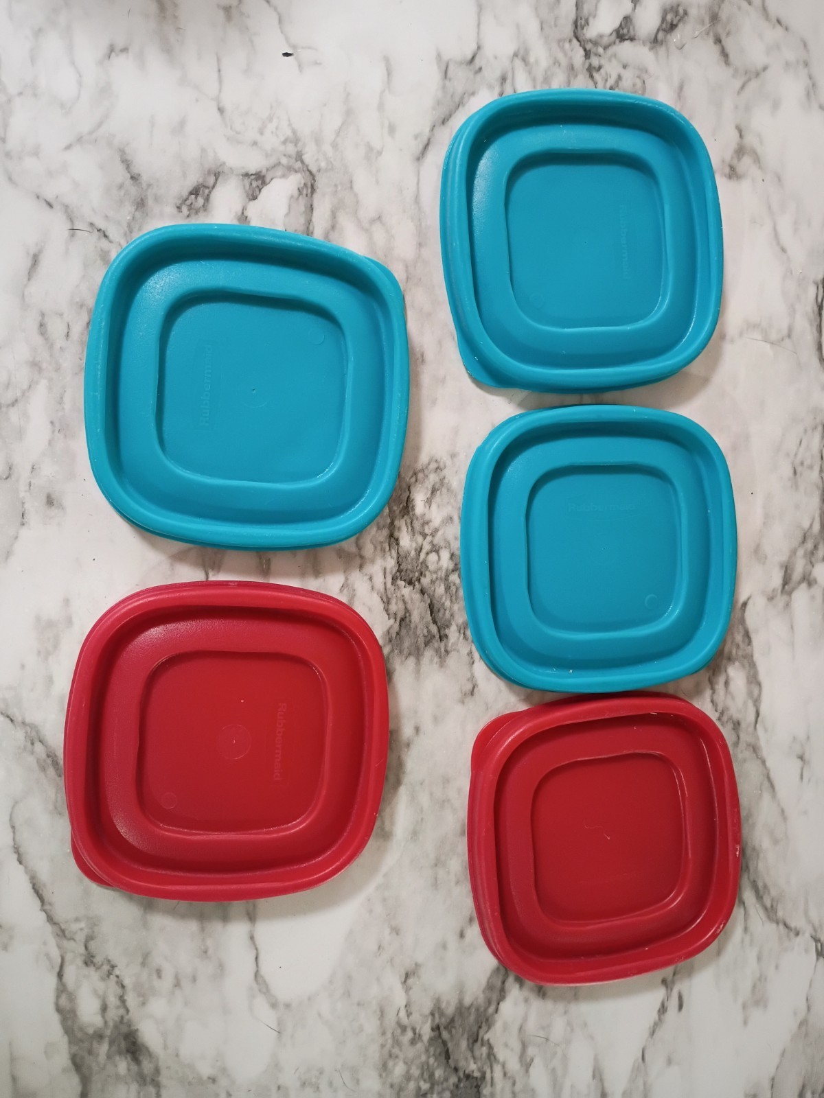 Rubbermaid Easy Find Replacement Red/Teal Container Lid 4.5inch. Set of 5