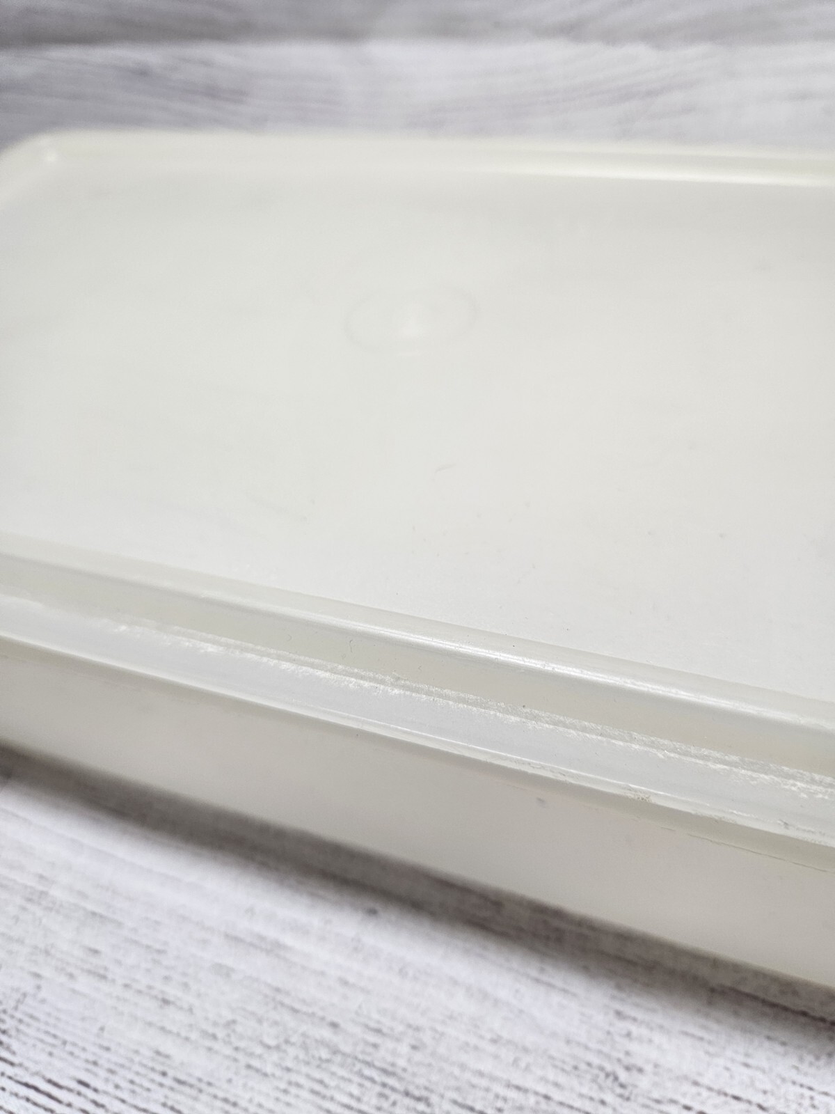 Vtg Tupperware Rectangle Produce Container COMPLETE #677 w/ Lid 678 & Grid
