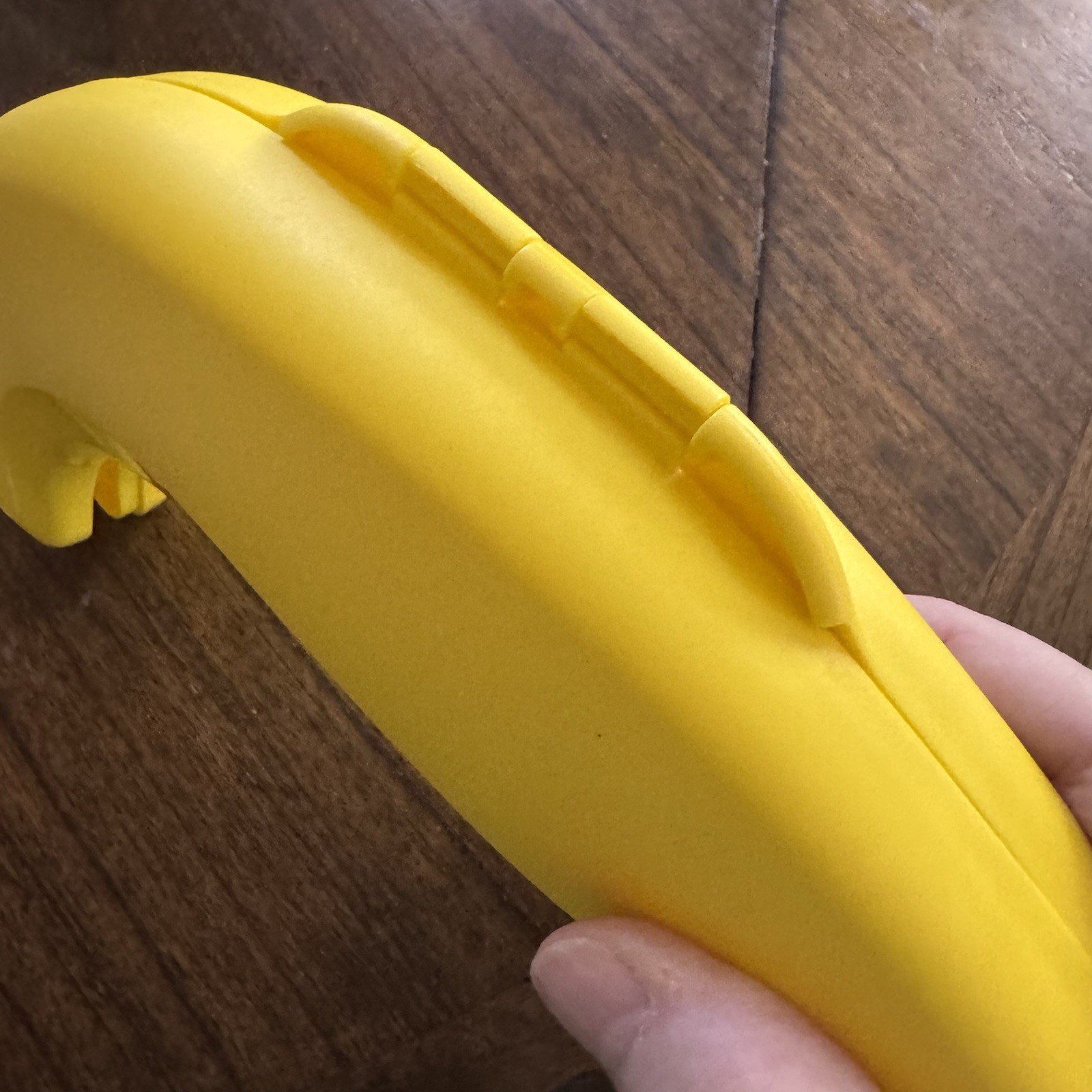 Tupperware Banana Keeper Forget-Me-Not Fruit Storage Container Retro Kitchen