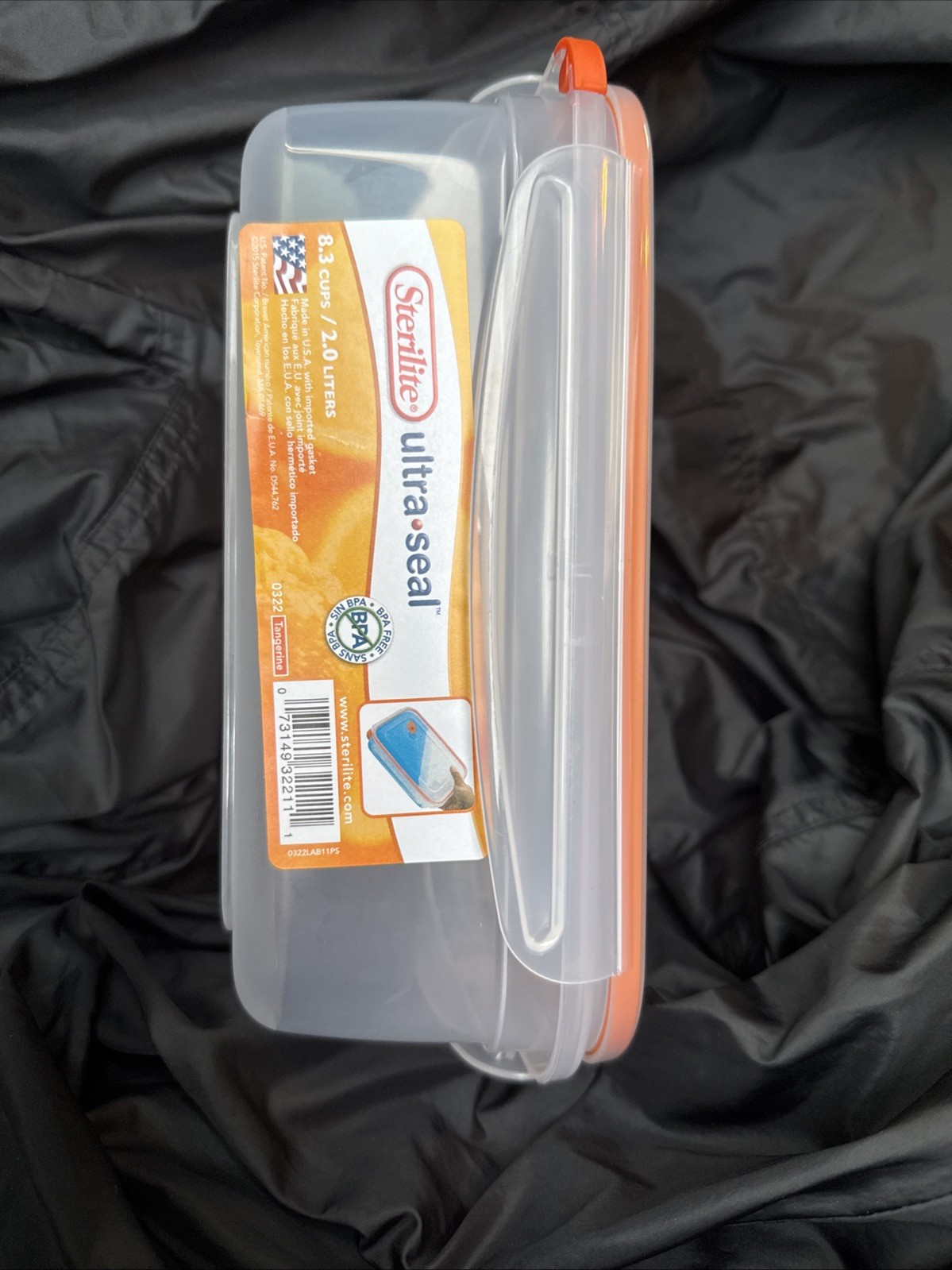 2 Sterilite Ultra-Seal Food Container BTAND NEW Clear/Tangerine 8.3 Cups, 2 Lids