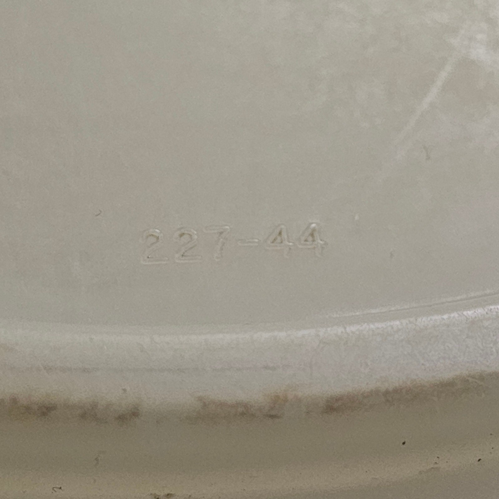 Vintage Tupperware Cereal Bowl 155-36 and lid 227-44