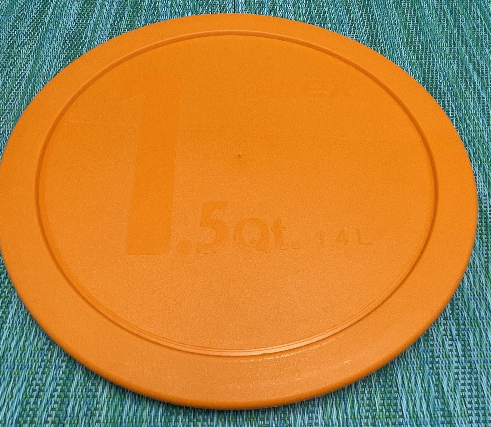 Pyrex Storage Plastic 323-PC 1.5 Qt. 1.4L Orange Replacement Lid Cover Only USA