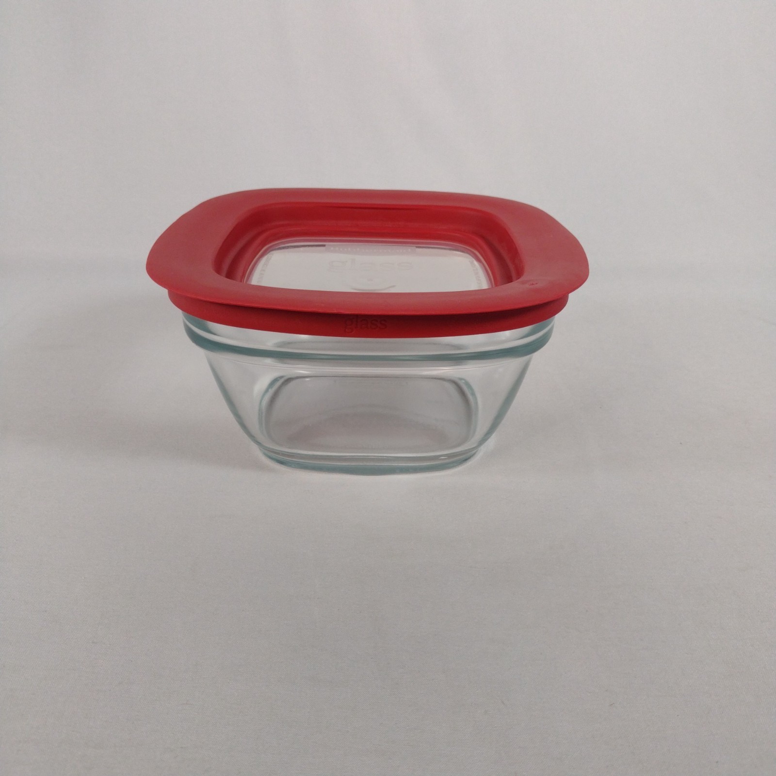 Rubbermaid Glass Food Storage Container with Lids 7N63 4 Cups Used