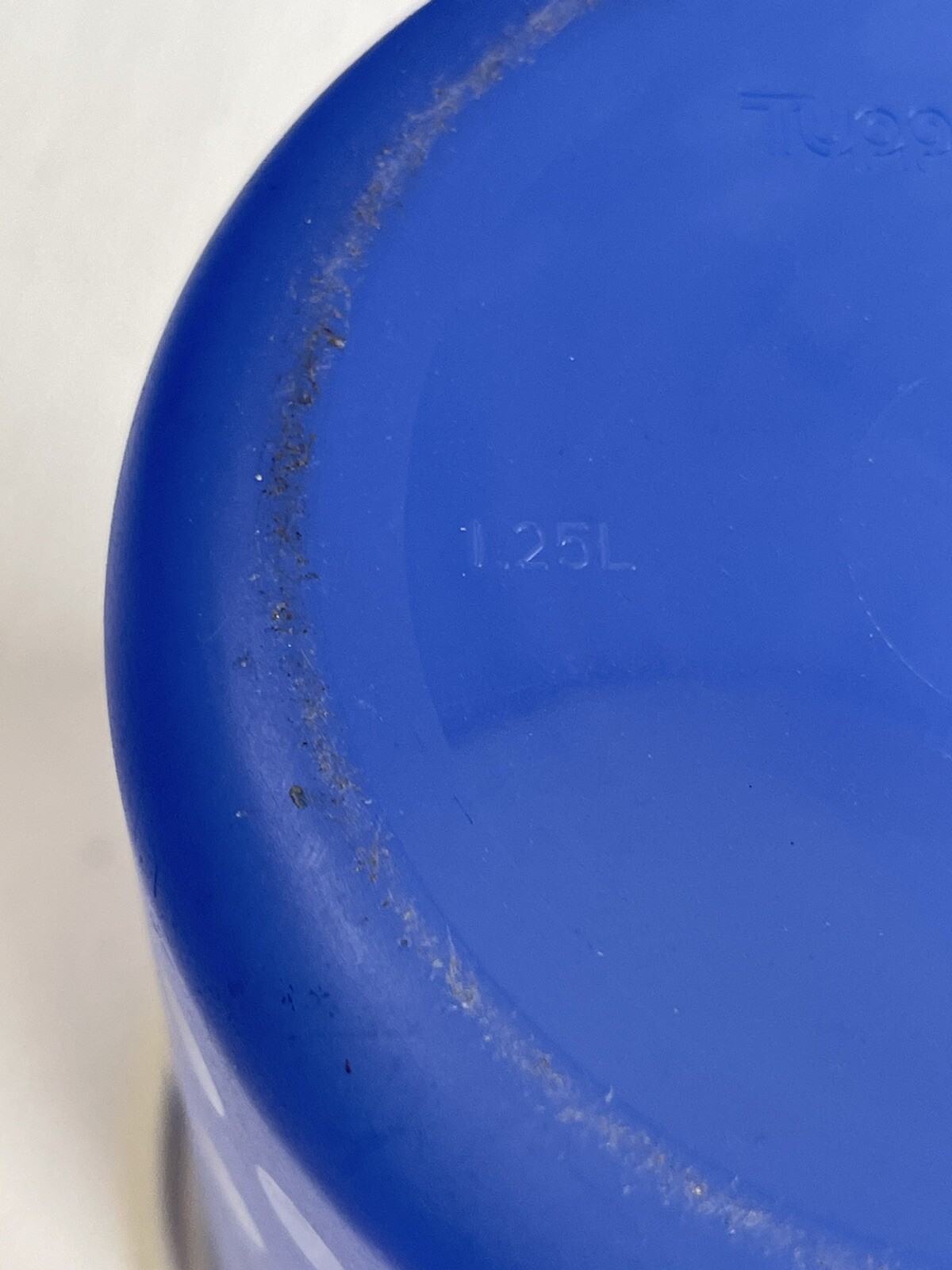 2 x Blue Canister With White Lid 1.25L 2422C-1 Tupperware