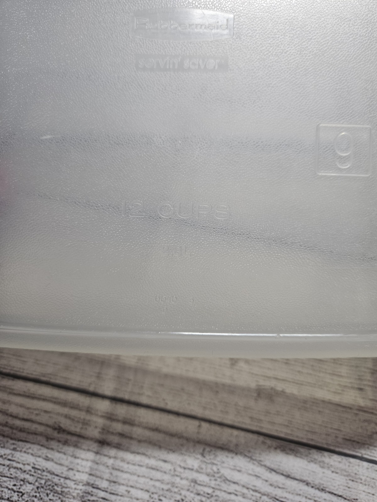 Rubbermaid Servin’ Saver RECTANGLE Container #9 WITH LID – 12 cups – 10″ x 6″