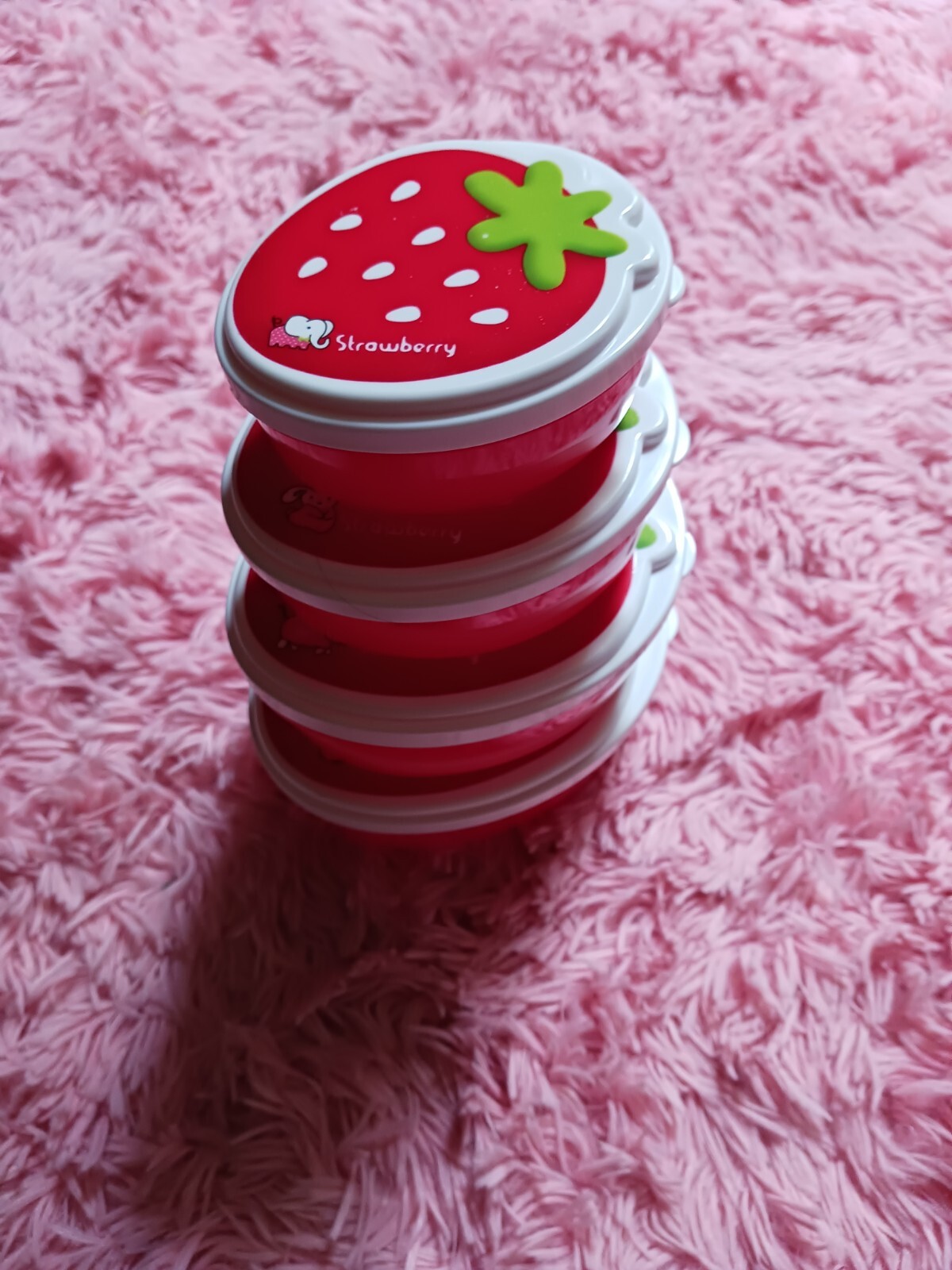 NEW 4 Pcs Lunch Box Set / Storage Container Not Easy to Leak, Microwave Safe