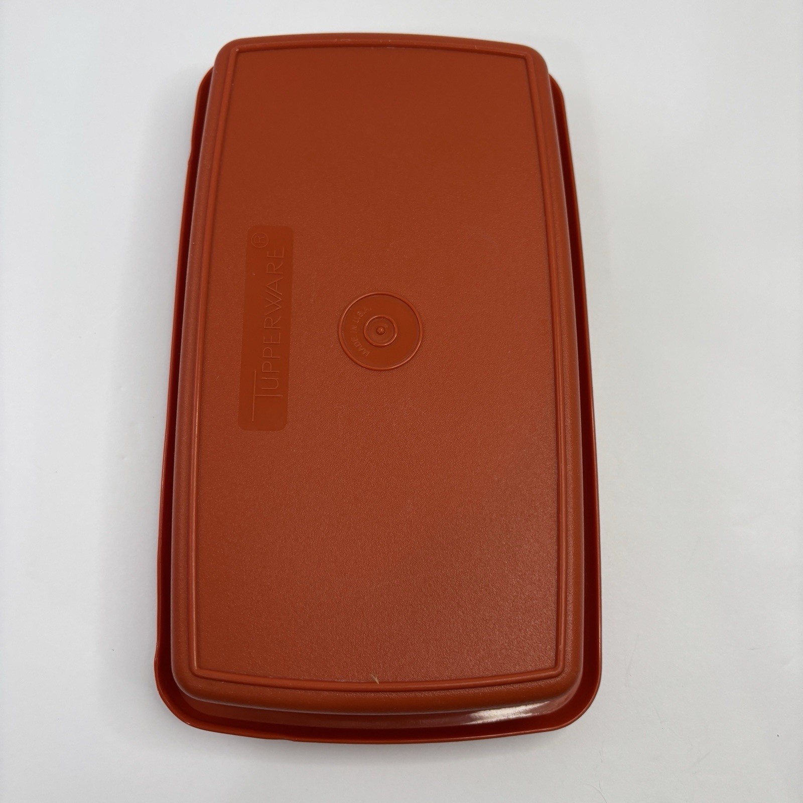 Tupperware 816 Deli Keeper Storage Container with Lid Paprika Orange