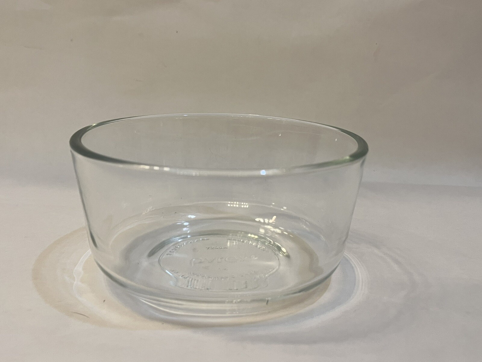 Set of 4 Pyrex Blue Tint Glass Mixing Nesting Bowls 7202, 7201A, 7200A, 7202