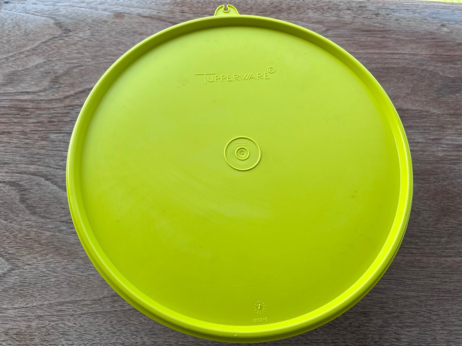 Tupperware Jello Mold- Complete Set With All 3 Pieces Yellow Vintage
