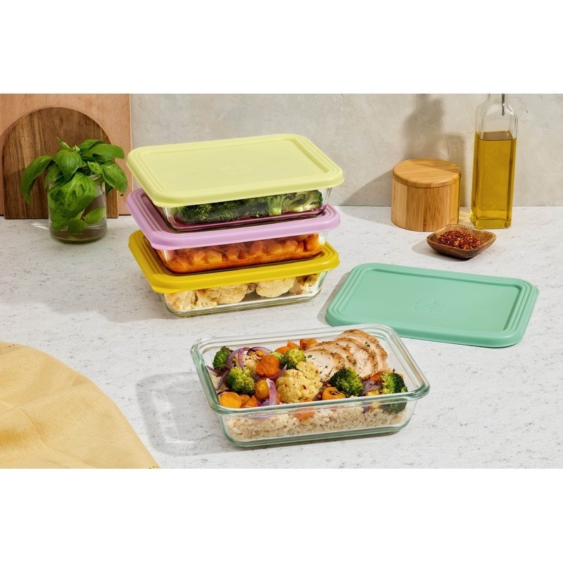 8 Piece Meal Prep Glass Containers Leak Resistant Lids Stackable Dishwasher Safe