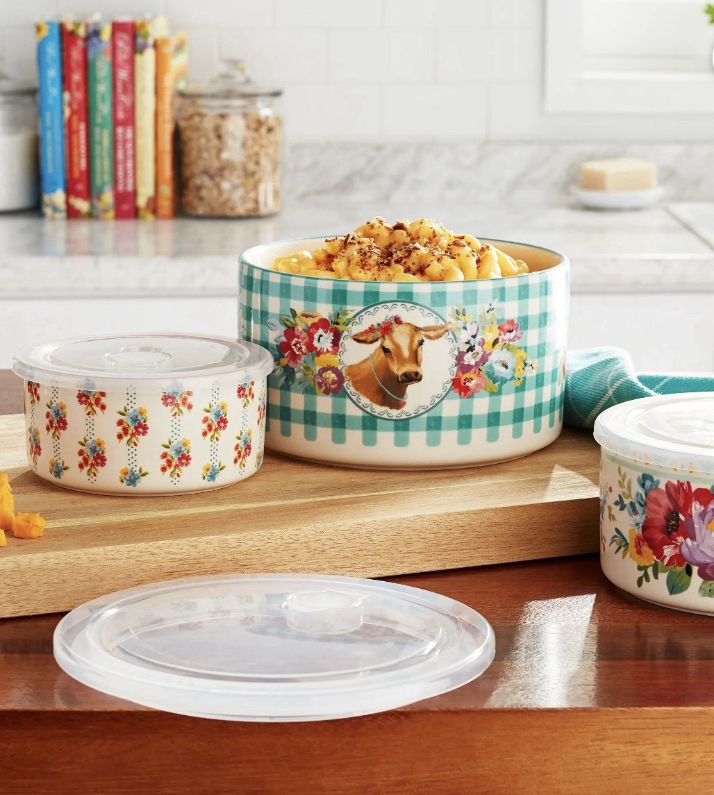 Pioneer Woman Sweet Romance Cow 6PC Round Ceramic Bake and Storage Bowls Set