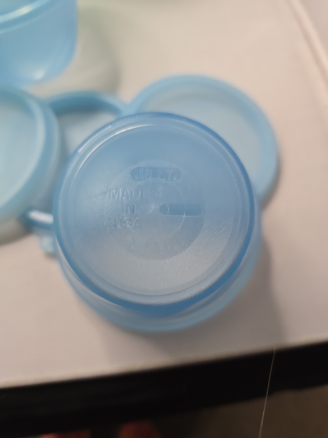 Plastic Snack Containers 3/4 & 1 Cup Lot Of 8 Missing 1 Lid