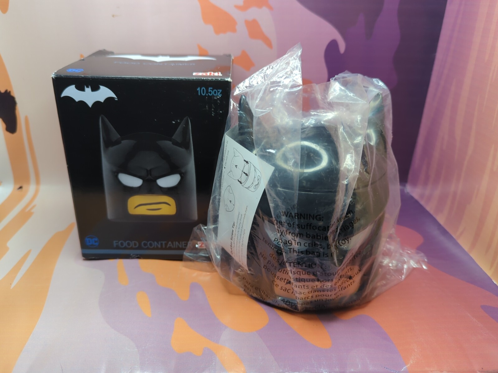 Zak! DC Comics Lunch Box Batman 10.5oz Food/Snack Container