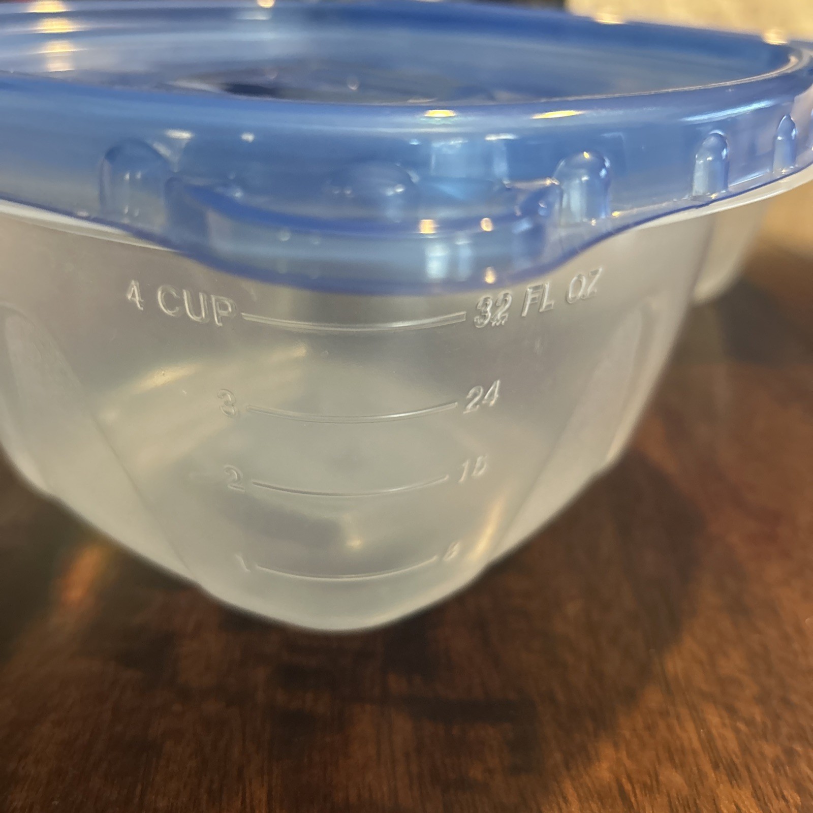 ZIPLOC MEDIUM SQUARE FOOD STORAGE CONTAINERS 1.25 Quart