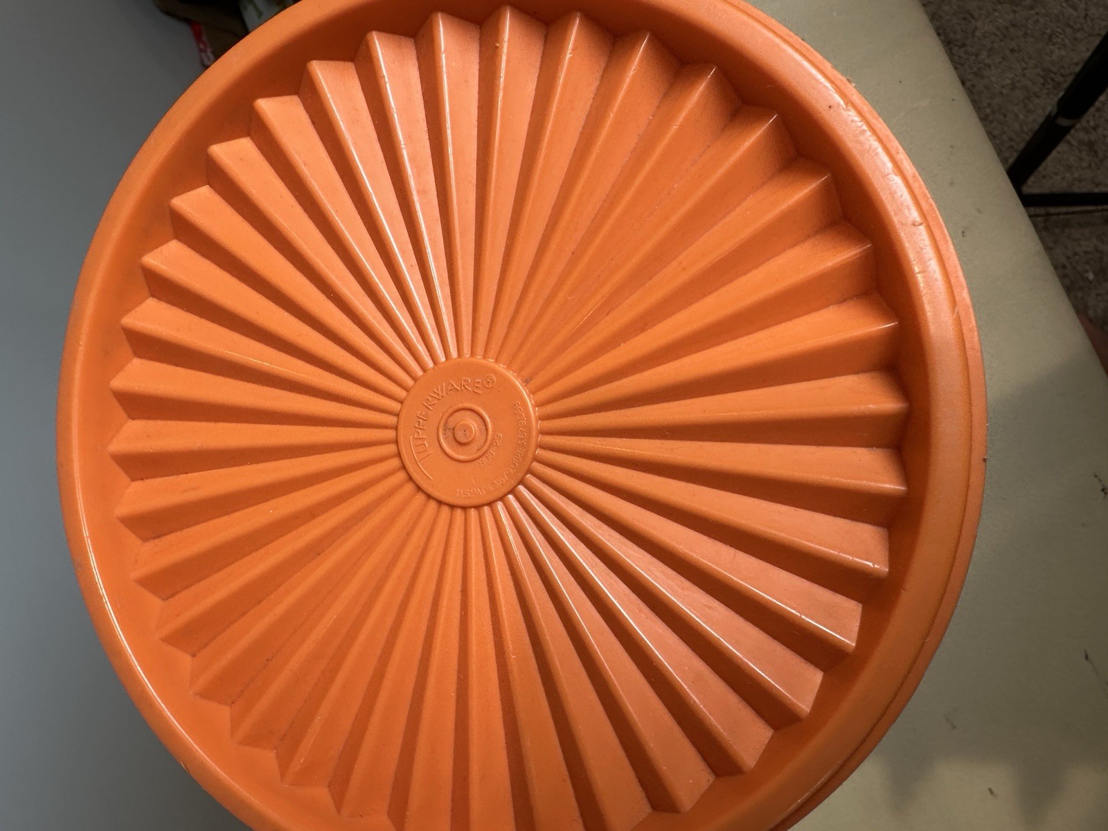Tupperware Round Orange Plastic Canister w/Snap Lid Floral