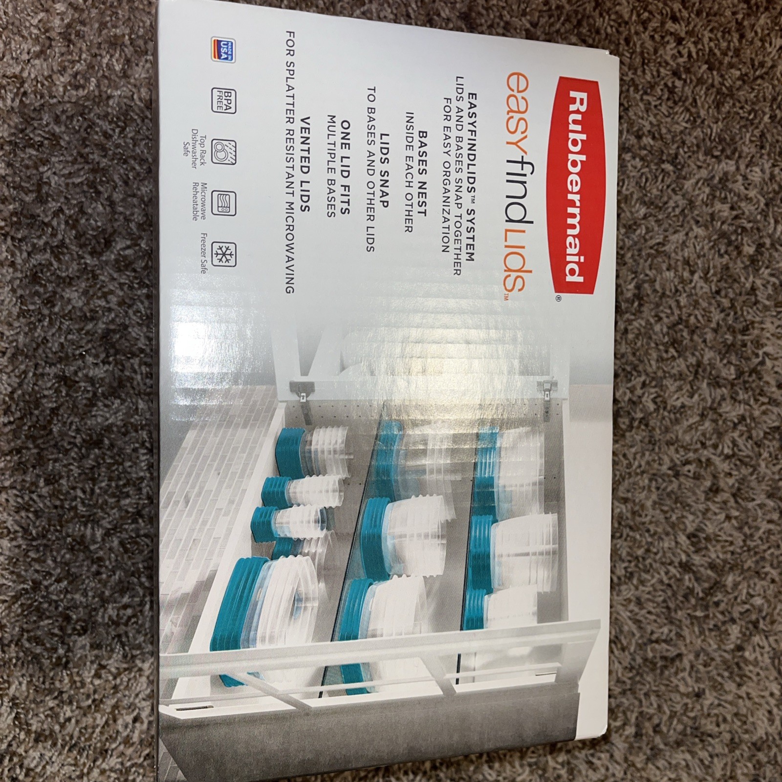 Rubbermaid 38 Piece set of Containers & Lids/Clear Bottom & Teal Tops