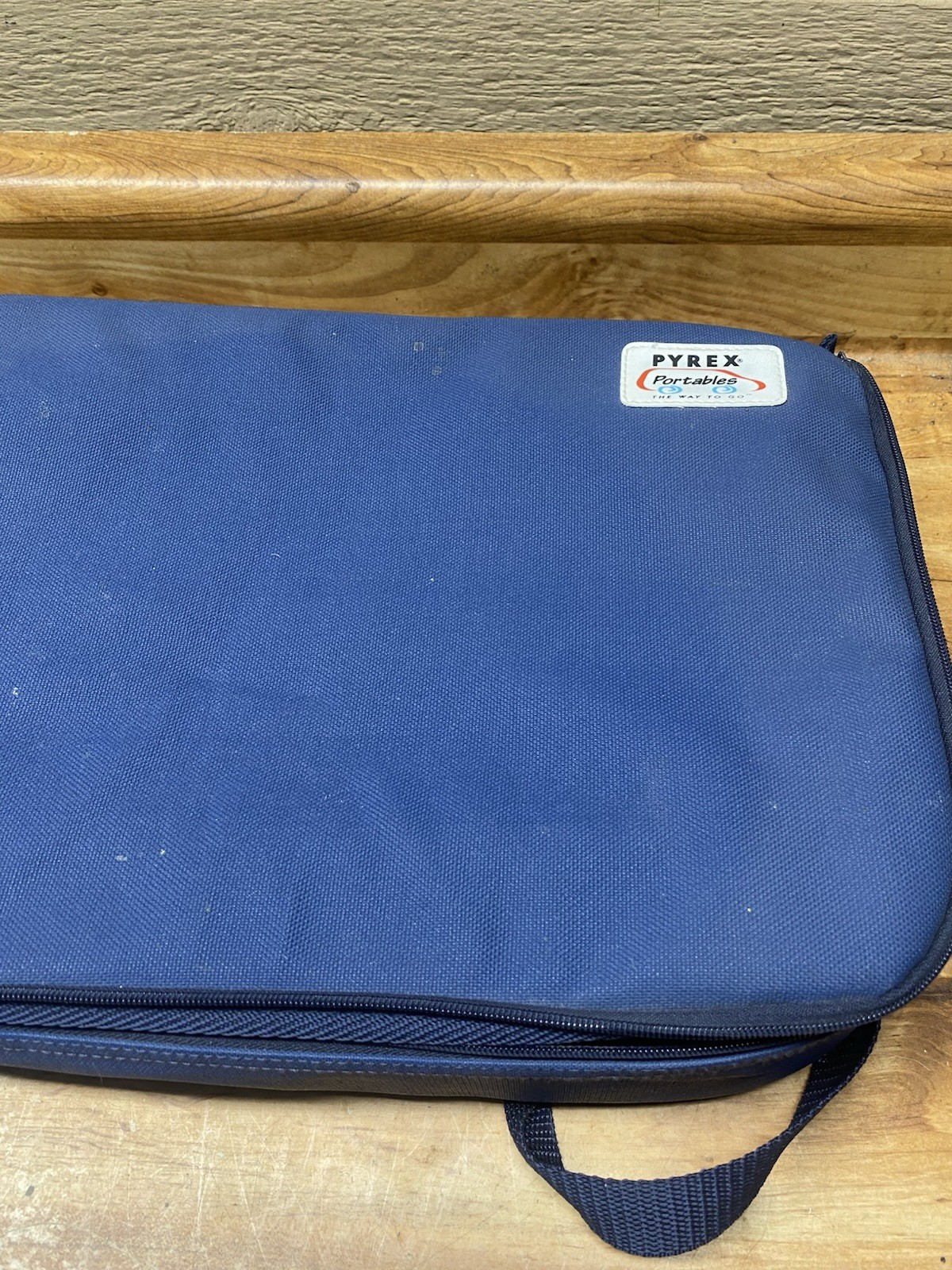Pyrex Portables The Way To Go Bag, Blue Bag With Heating Pack, Casseroles Dishes