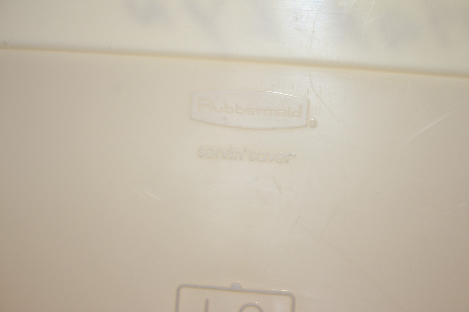 Rubbermaid Servin Saver #12 Rectangle Almond Replacement Lid Seal Cover 0167 EUC