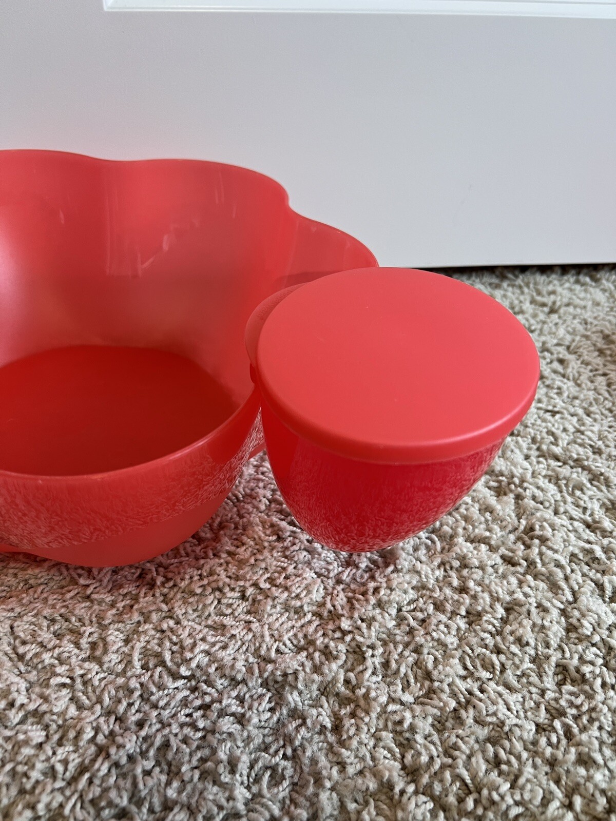 Vintage Tupperware Flower Chip Salad Bowl 4624A-2 Red Large Serving Bowl
