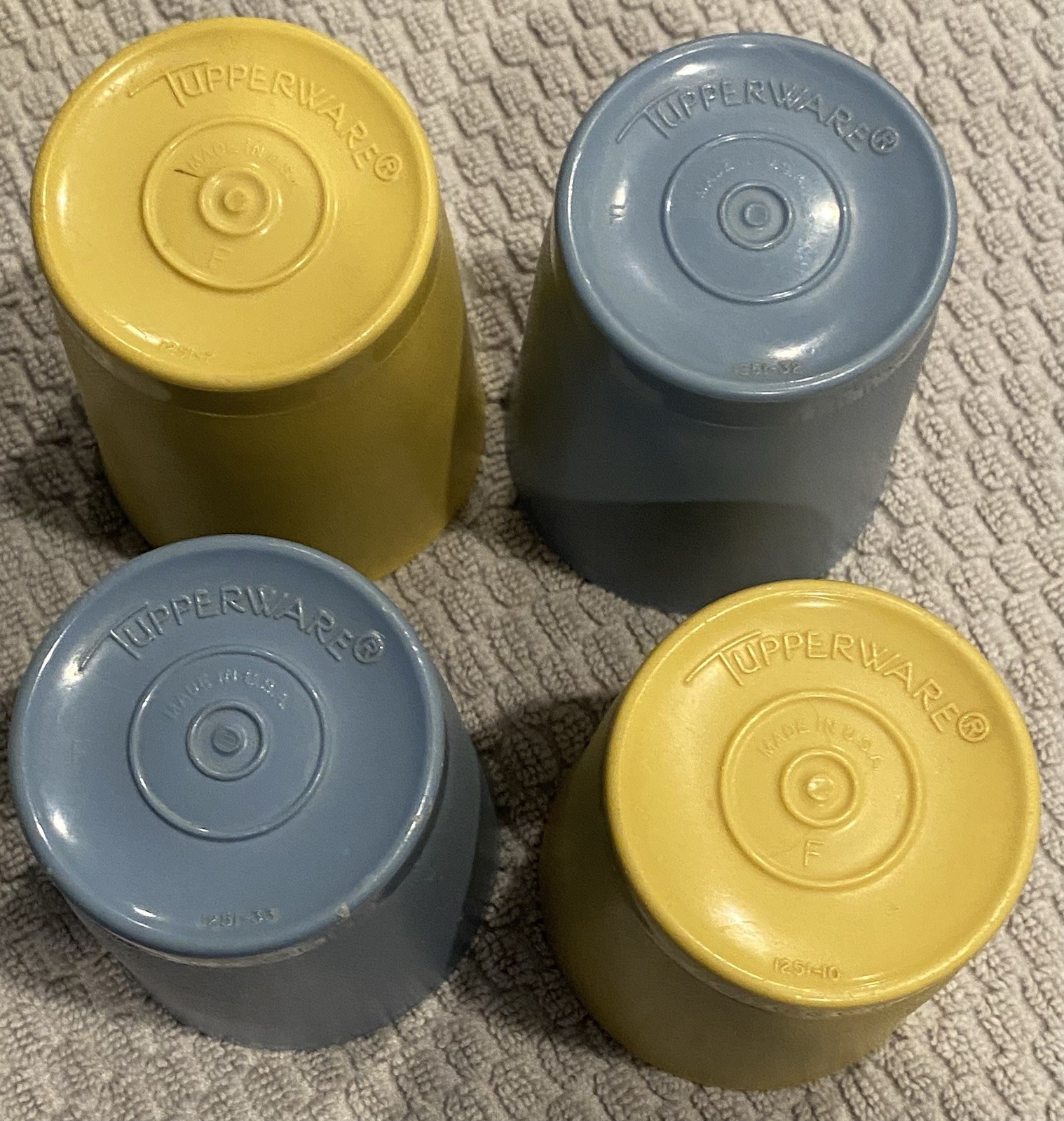 Tupperware 6 oz Kids Juice Cups Muted Colors Set 4 Plastic Tumbler NH3-1157