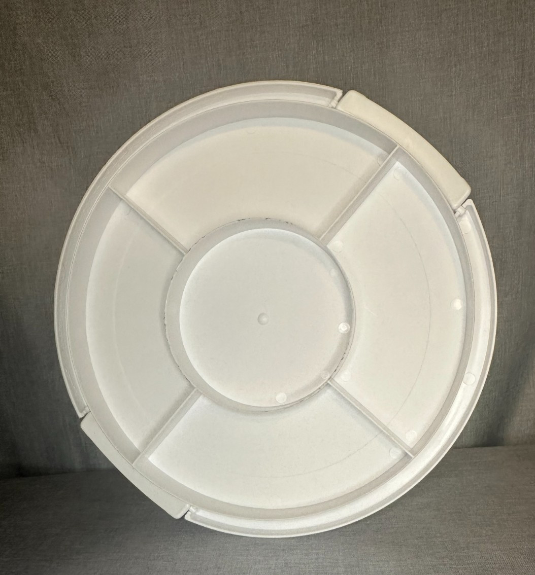 Cake Carrier with locking Lid and Handle BPA-Free Cake Container multifunction
