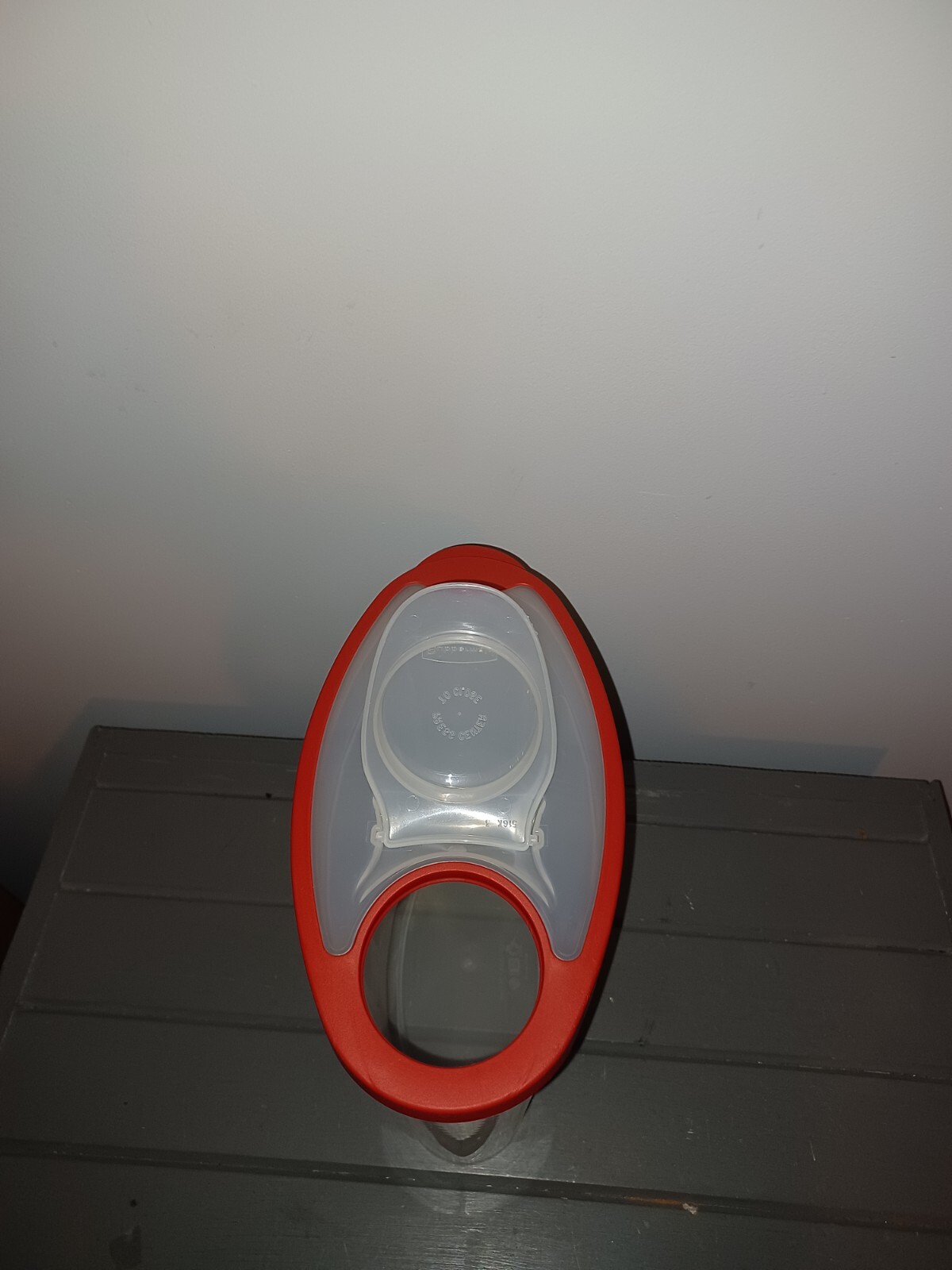Rubbermaid Servin’ Saver Dry Goods Cereal Keeper Clear Red Trim 1.5 Gal #556-P2