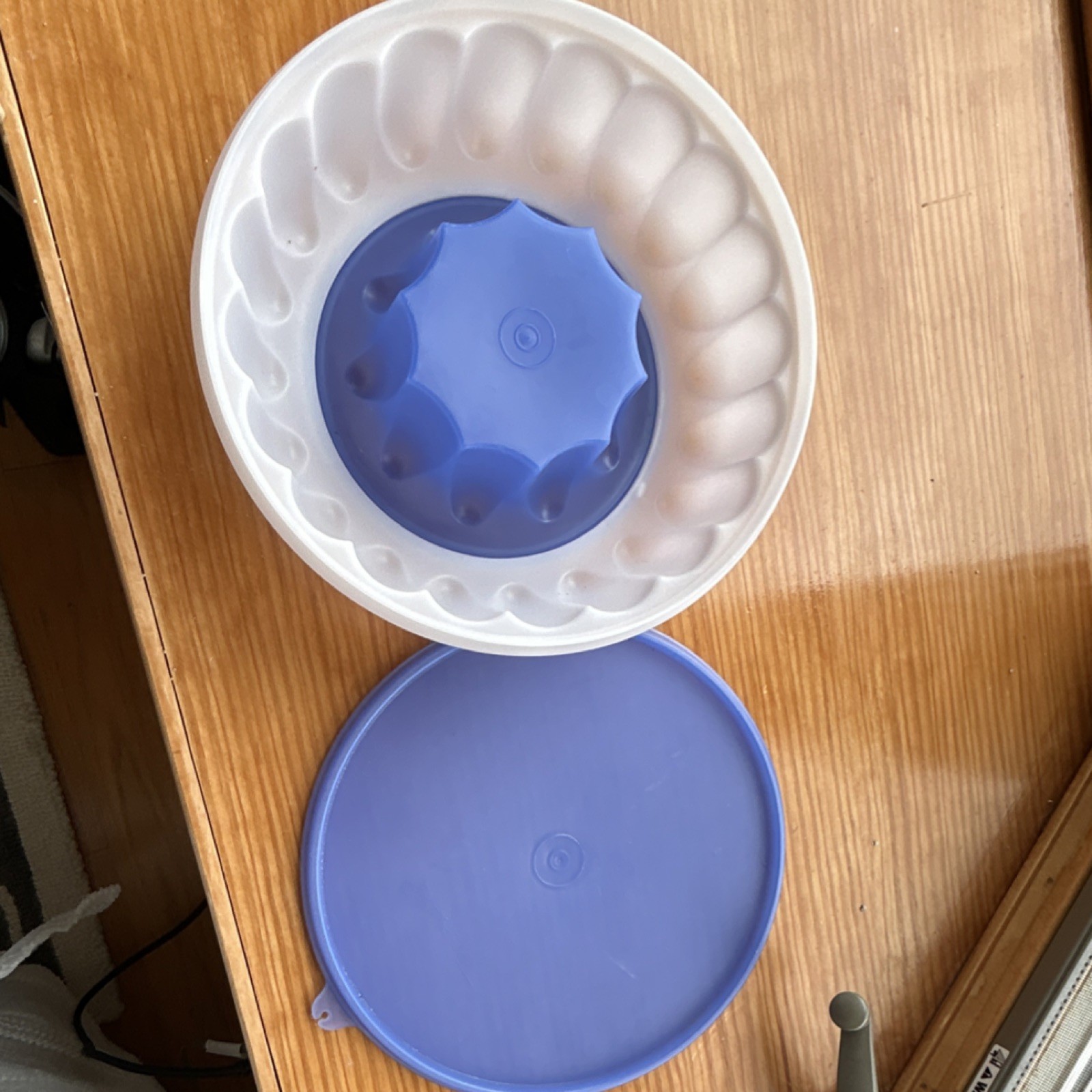 Vintage Tupperware Jel-Ring Mold 3 piece