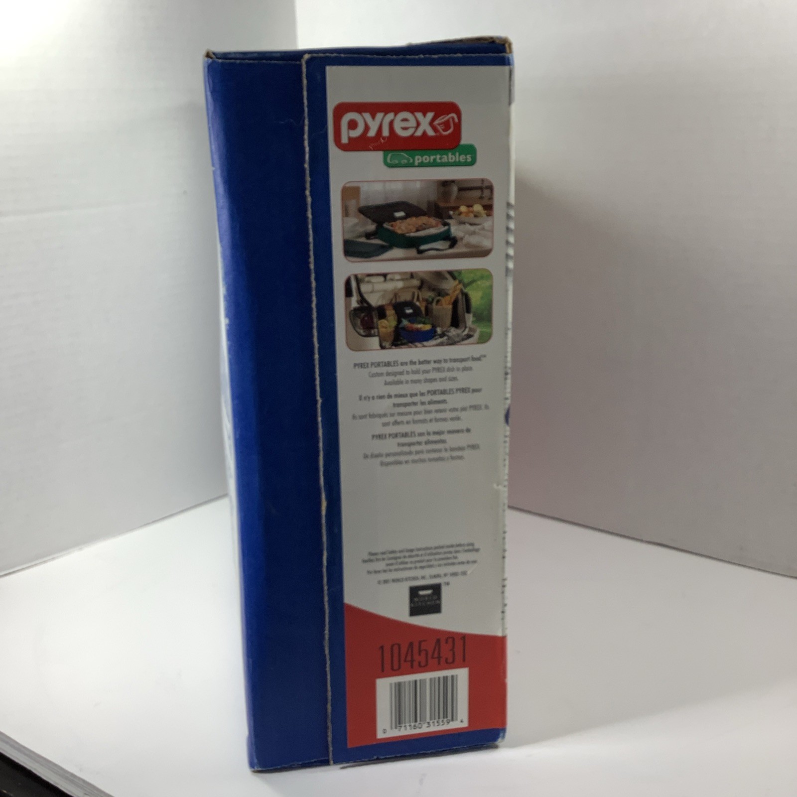 NIB Pyrex Portables 2.5qt Insulated Food Carrier Set NEW in Box 4 Piece Set