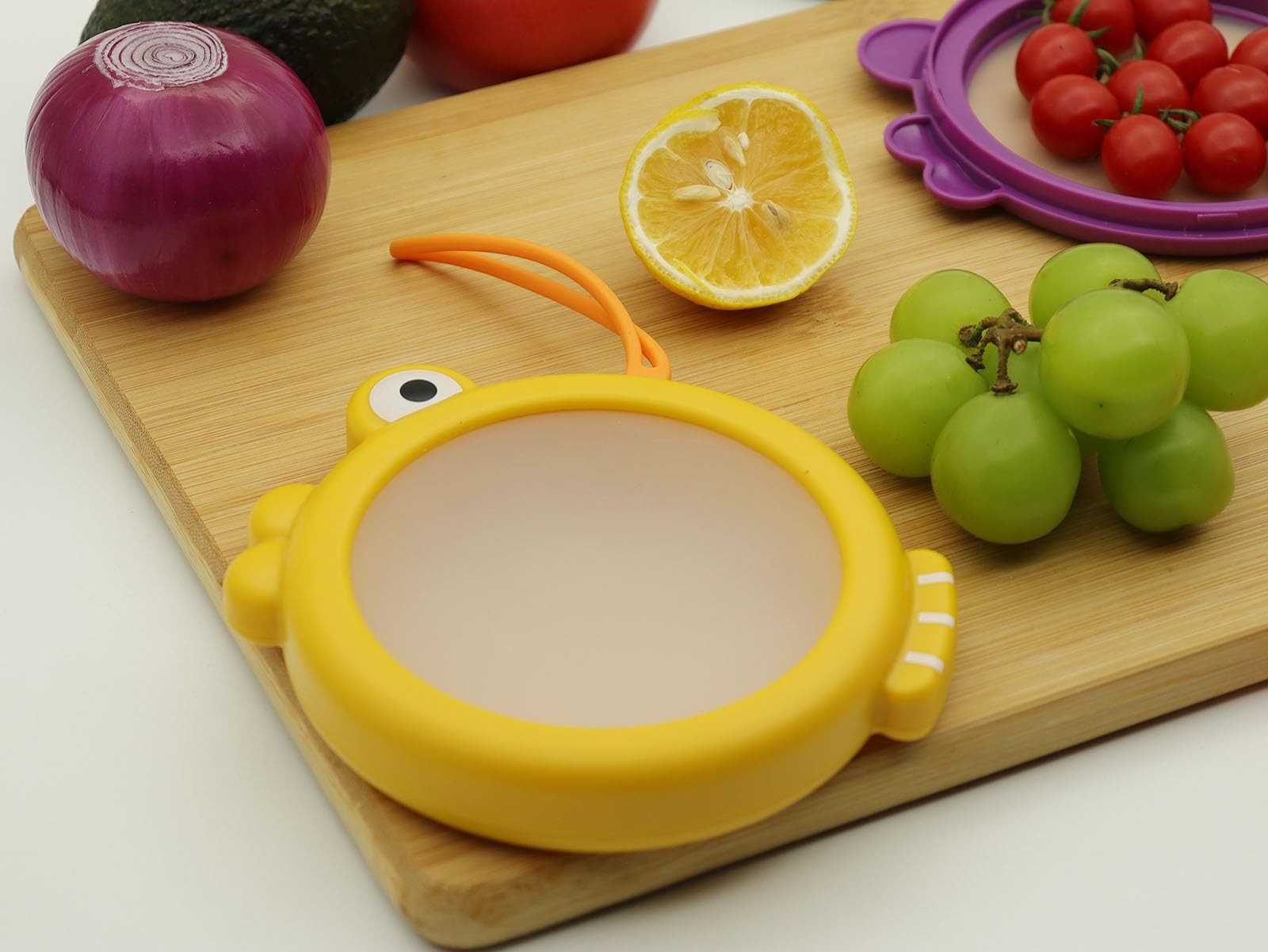 Kirynd Onion storage and Avocado 5.7 x 4.9 inches, green,pink,purple,yellow