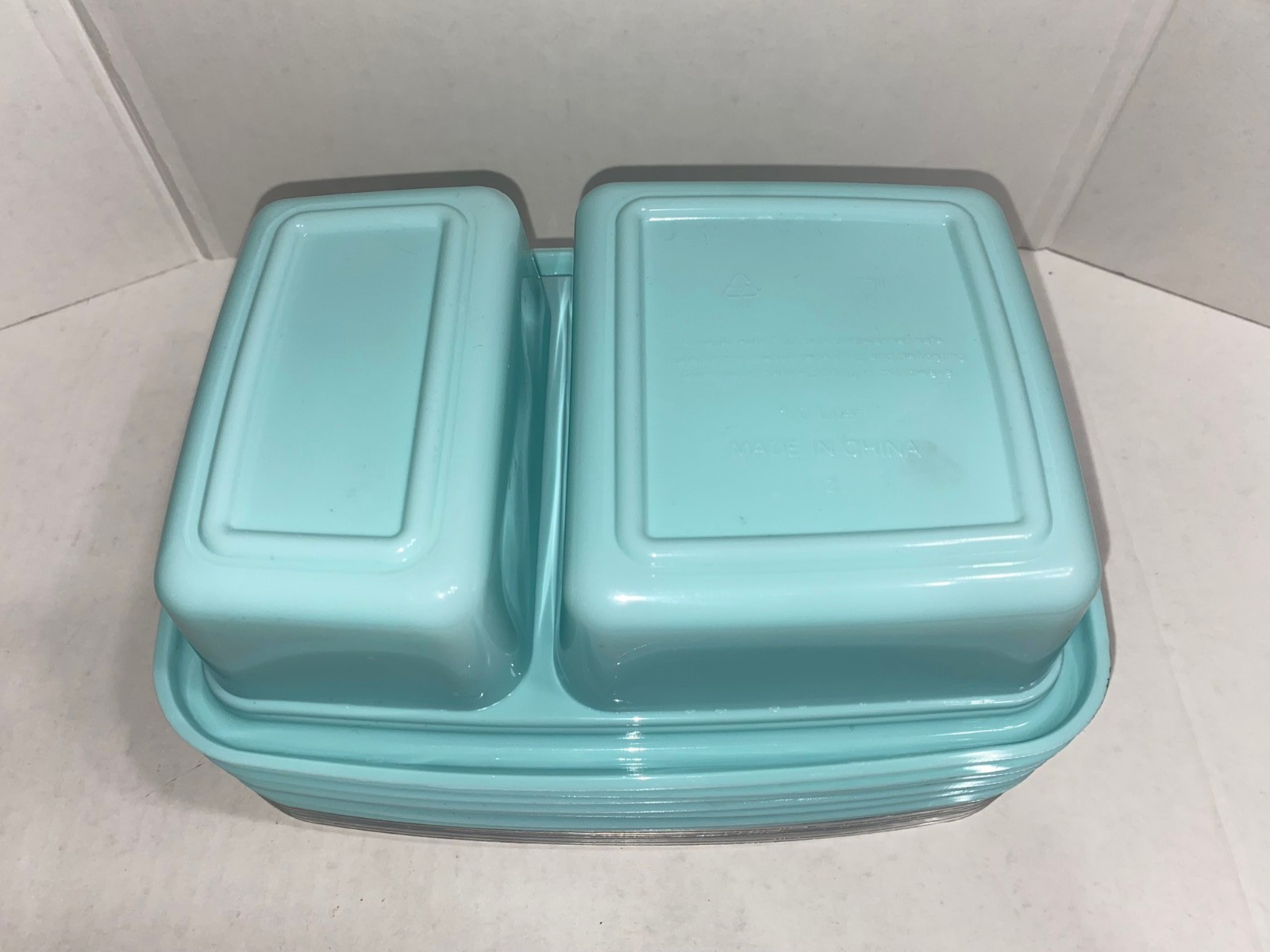 Set of 7 – 2 Compartment 4 in x 7 in Disposable Food Containers with Lids