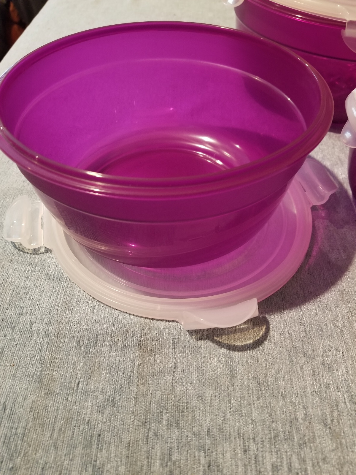 Locking 3 Piece Jewel Tone Bowls Storage Set Nestable Original Packaging Purple