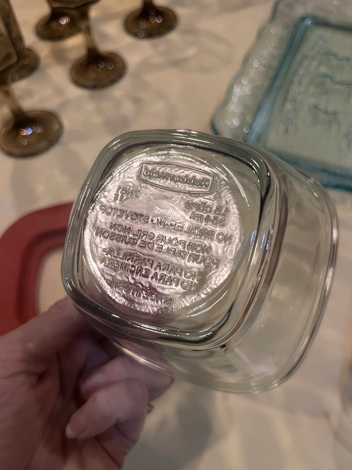 Rubbermaid Glass Container 1.5-cup/354mL 7N61 WITH LID