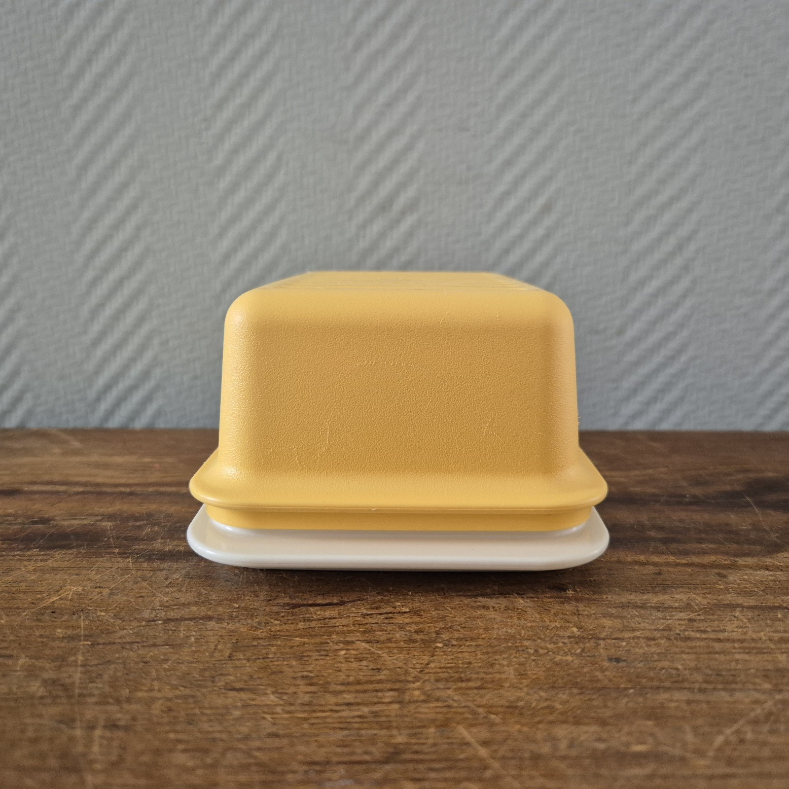 Vintage Tupperware Butter Fleet Cheese Storage Box Storage Tray Butter Yellow 1