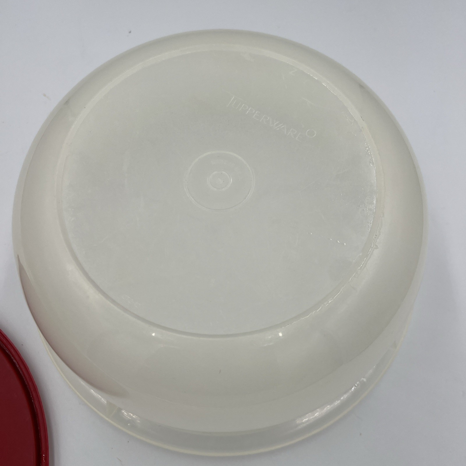 Tupperware Classic Mixing Bowl Vintage 272-12 With Red Lid 230-27
