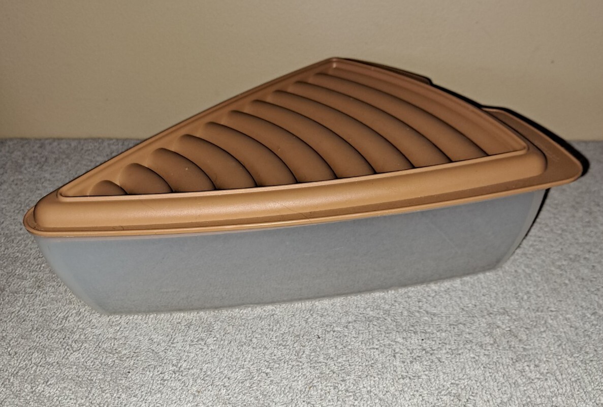 Miracle Ware Microwave Pizza Warmer And Storage Container Progressive Int.