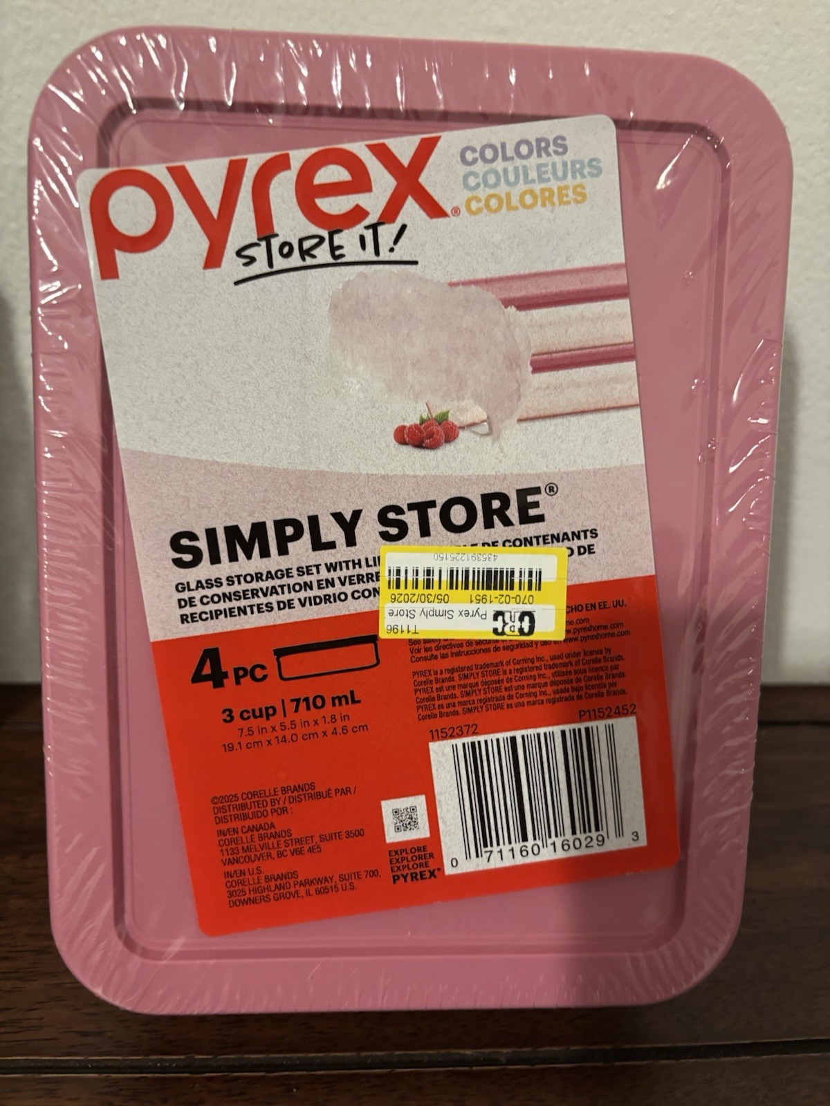 PYREX ~ Simply Store ~ four piece 3 cup glass containers ~ Pink