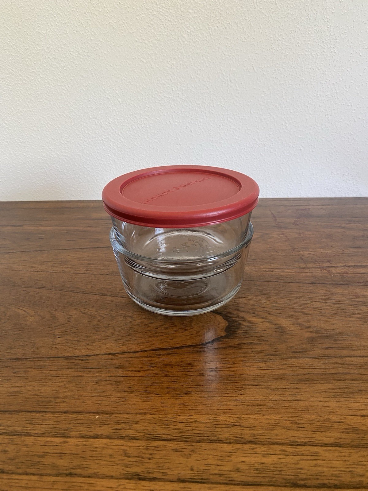 Anchor Hocking 2 Cup Round Clear Glass Bowls w/ Red Snap Lid 3pc Set