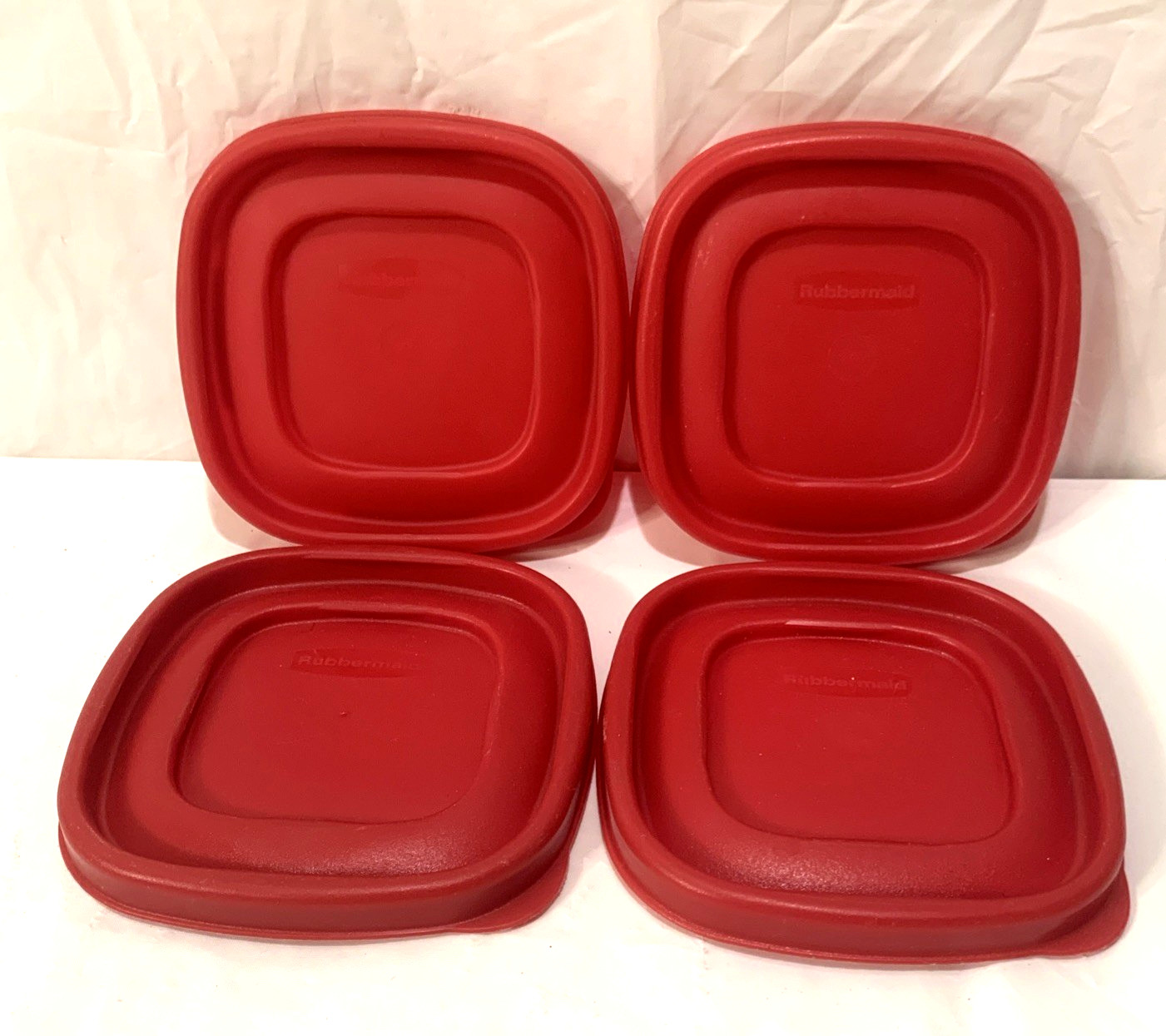 Rubbermaid #7J58 Square 4″ inside Dimension ~ Replacement Lids ~ Lot of 4