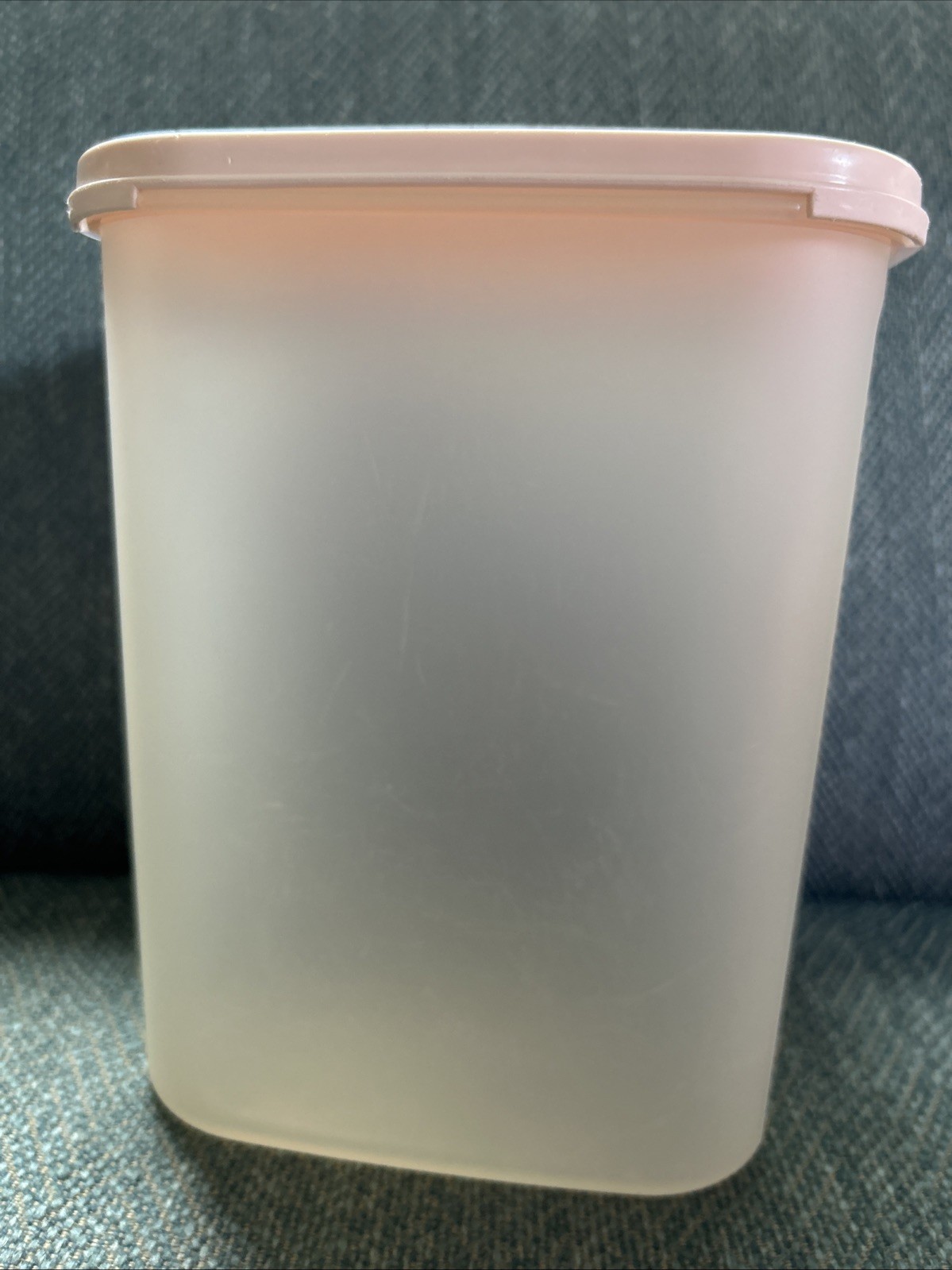 Vtg Tupperware Modular Mate Square 4 Ivory 23 Cups 1622-3 Made USA Scoop Marks