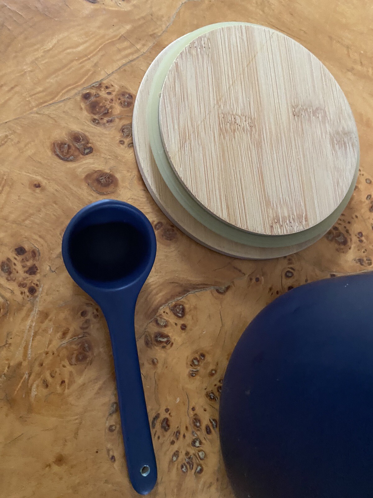 Athletic Greens Ceramic Blue Kitchen Storage Container Bamboo Lid 5”