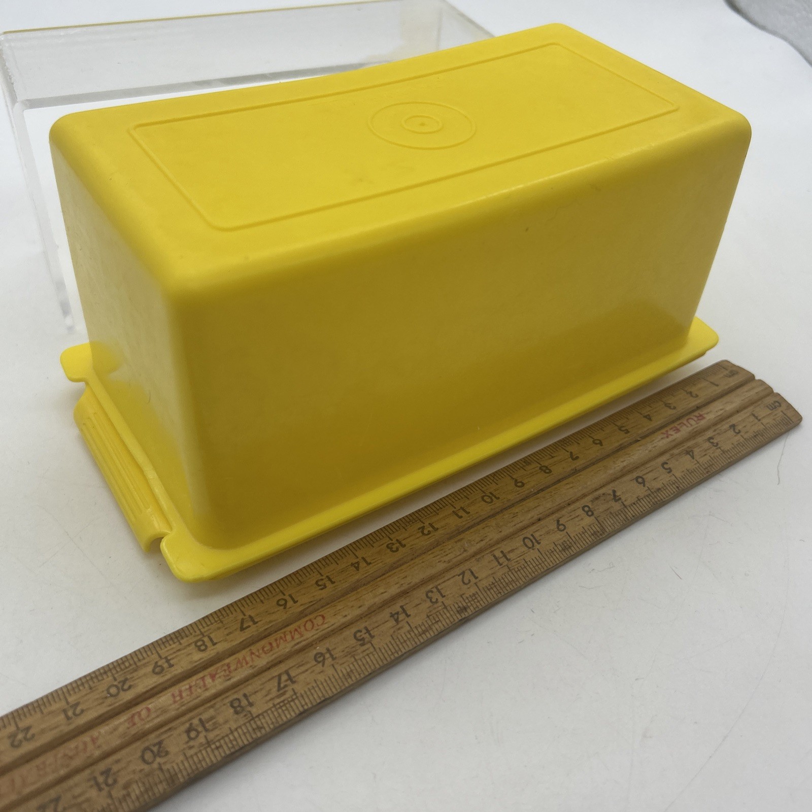 Tupperware Retro Butter Dish Yellow Australia Snap Lid Vintage