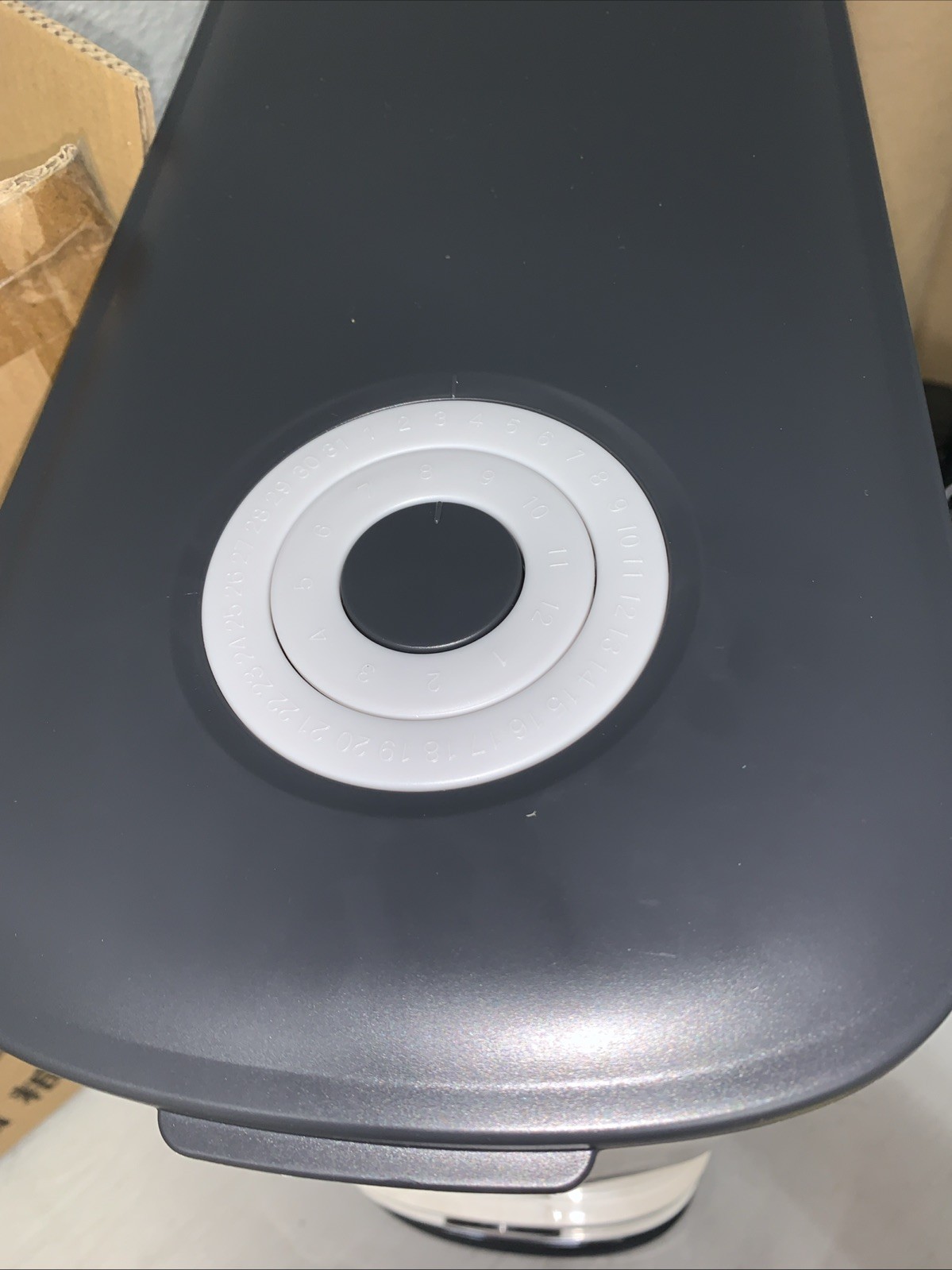 25Lbs Rice Dispenser, Large Grain Container Grey/White