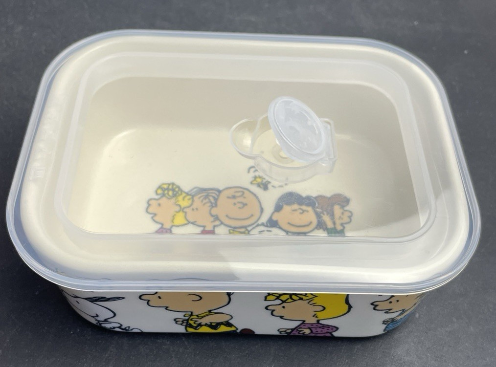 Snoopy & Peanuts Gang Container VENTED GIBSON Oven Safe 32 oz. 7″ x 5″ NEW