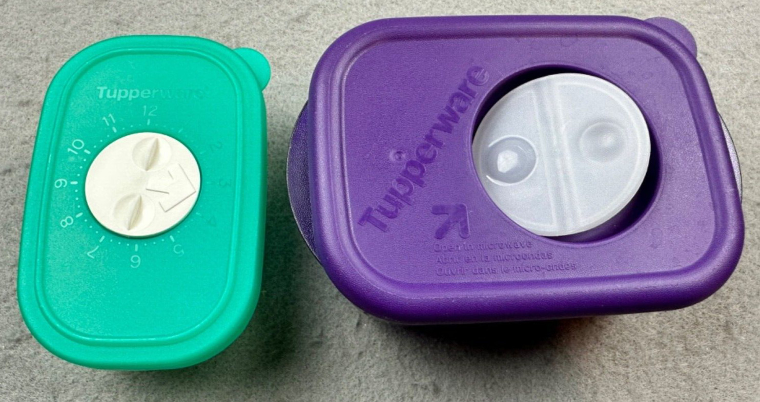Set of 2 Tupperware 1 cup Rock n Serve & 4 oz. Freeze Smart Mini