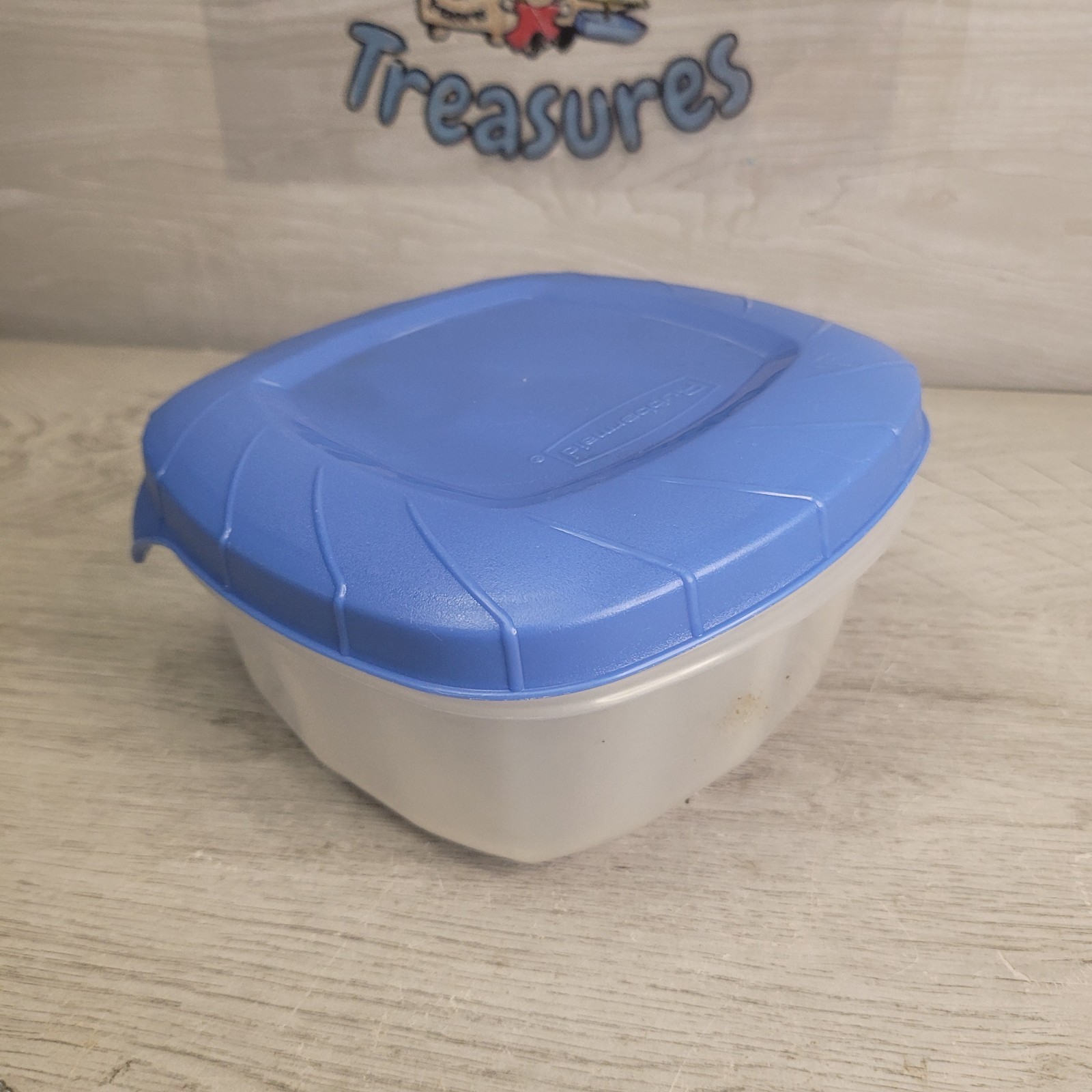 Rubbermaid 1.2 QT Servin Saver Blue EZ Lid F 553R3 Storage Container Preowned